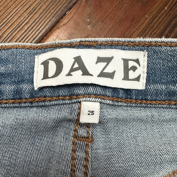 DAZE Denim Straight Up High Rise - Picture 6 of 6